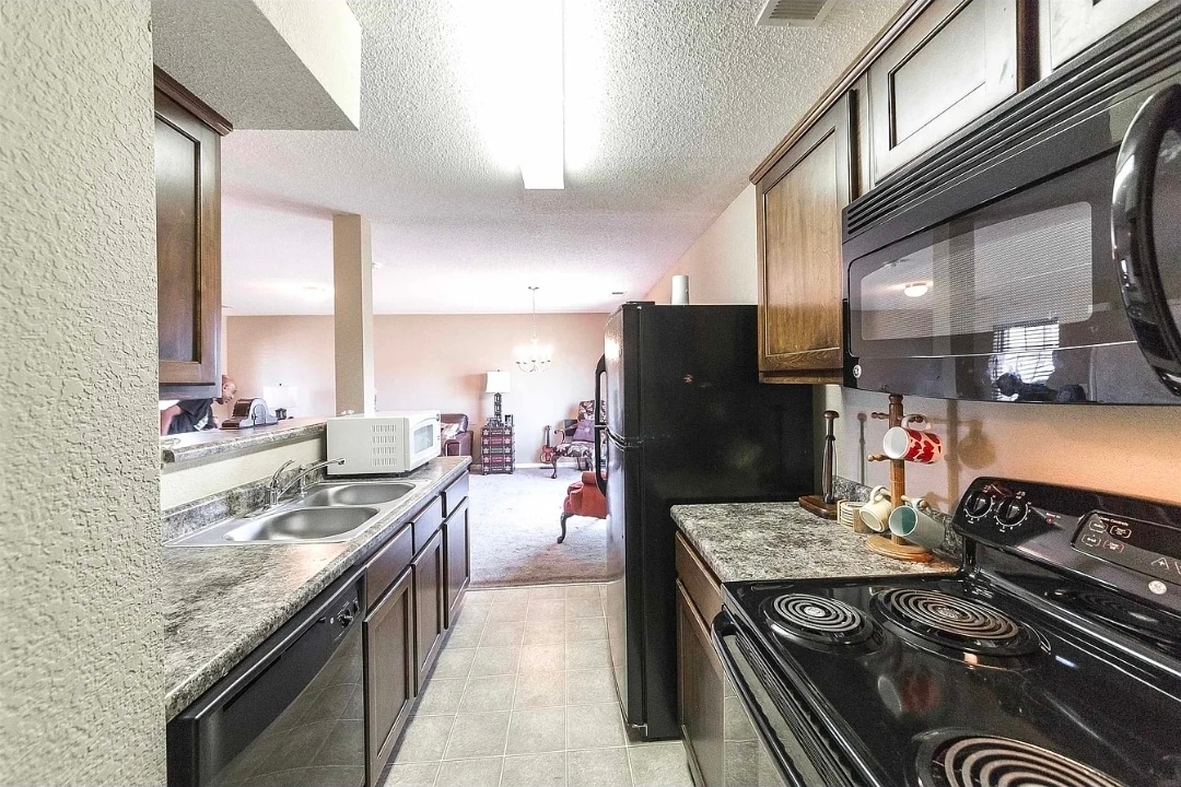 Foto del edificio - 2571 Boxford Ln