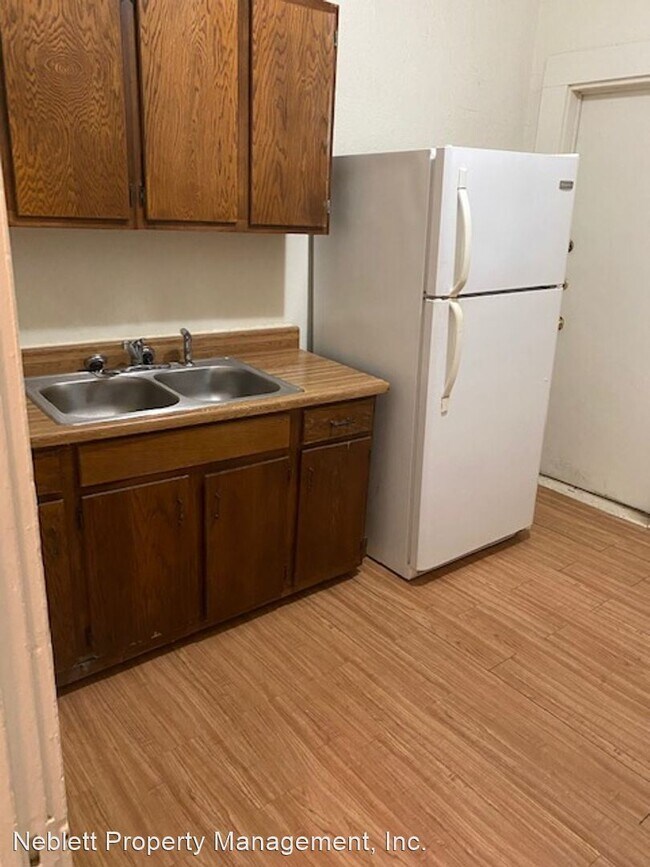 Building Photo - 1 br, 1 bath House - 906 Oakland B