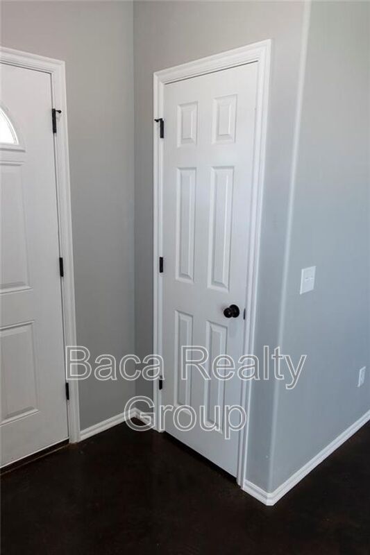 Foto del edificio - 7520 Redbud Villa Ct
