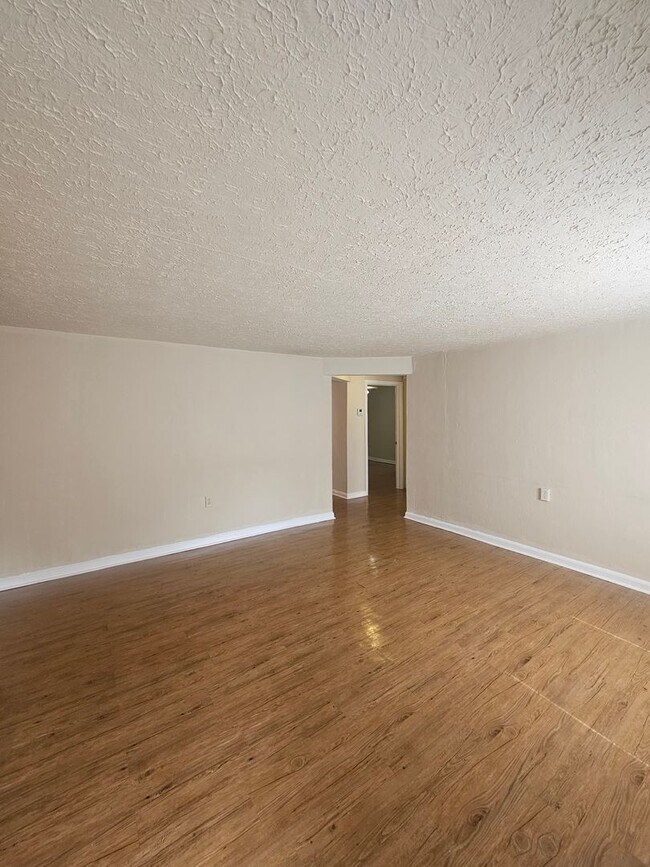 Foto del edificio - 1517 1st St NE