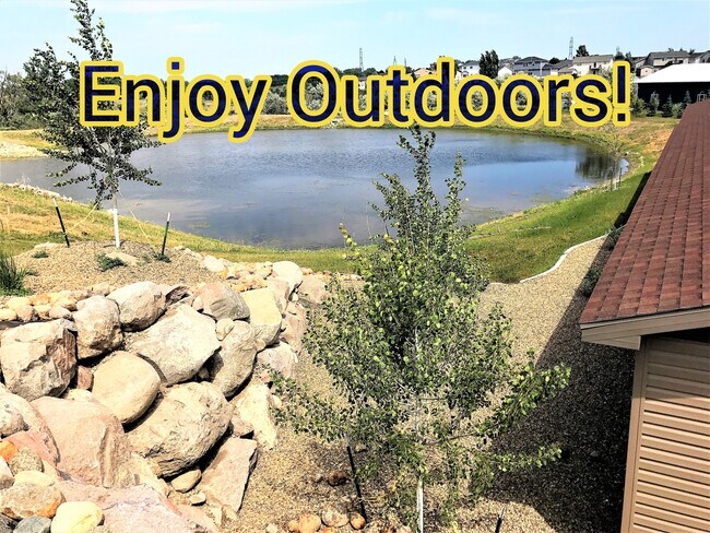 Foto del edificio - Beautiful 2 Bedroom, 2 Bathroom at Meadow Ridge Apartments