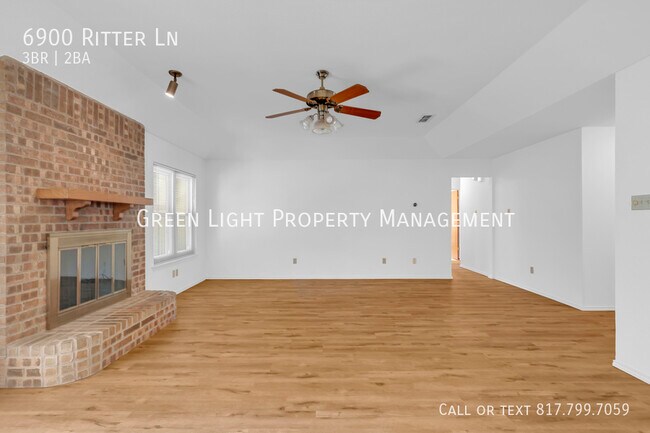 Foto del edificio - 6900 Ritter Ln