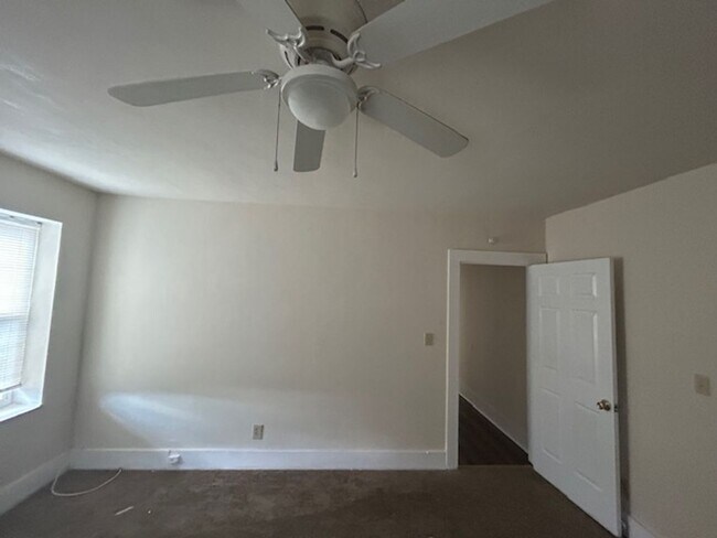 Foto del edificio - 420 W 31st St