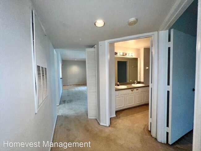 Foto del edificio - 2 br, 1 bath House - 420 Summit Ridge Plac...