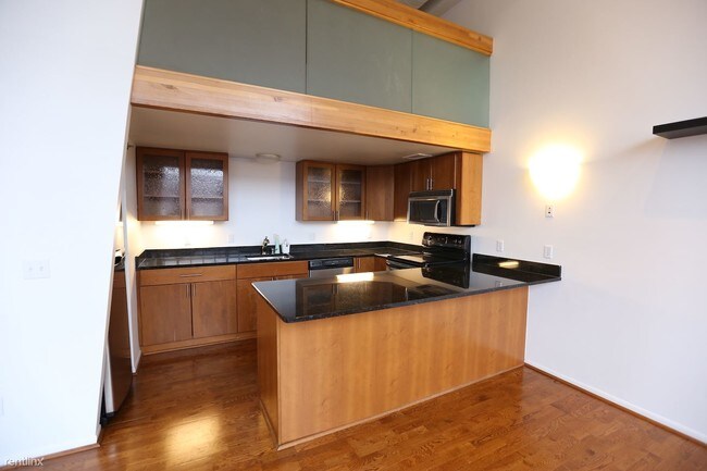 Foto del edificio - 2 br, 1 bath  - 4221 Cass Ave