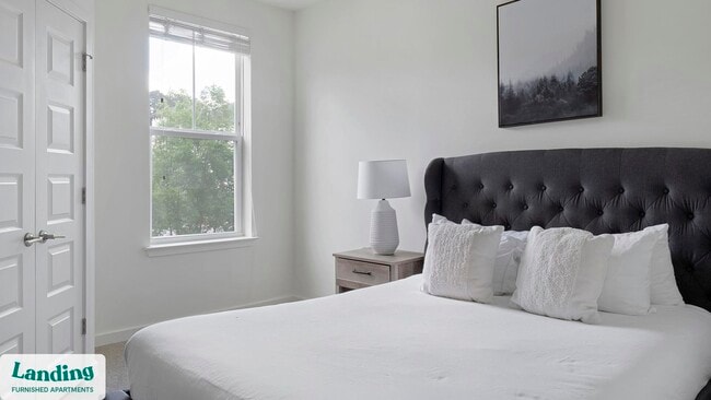 Building Photo - 6255 Riverview Rd SE