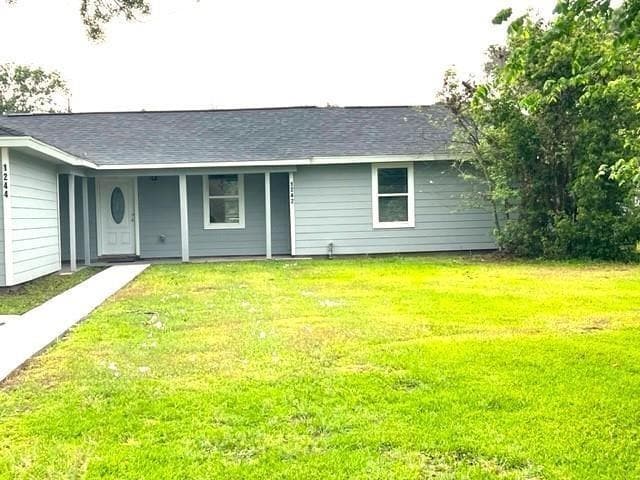 Building Photo - 1242 Chevy Chase Dr