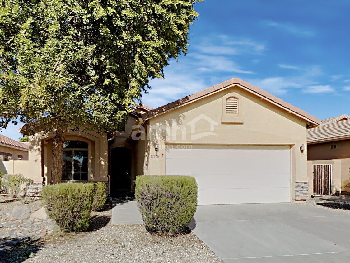 17746 W Rimrock Street House Rental in Surprise, AZ