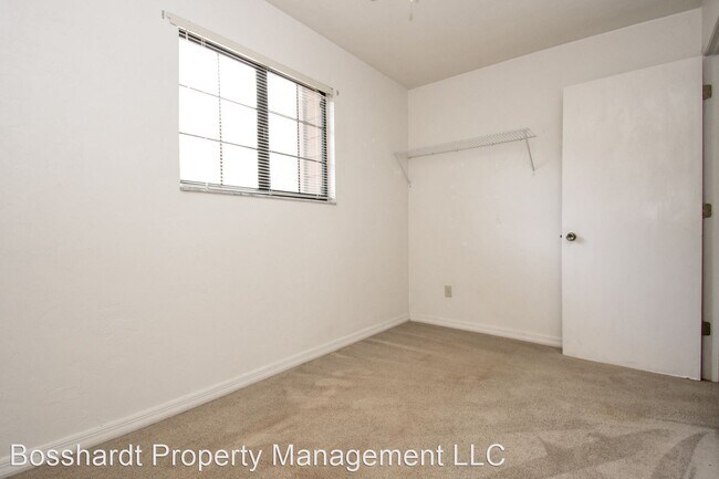 Foto del edificio - 2 br, 2 bath House - 5863 SW 8TH PL