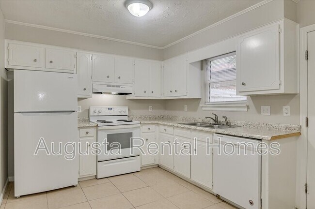 Foto del edificio - 140 Chalet North CT