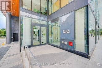Building Photo - 203-2203 College St