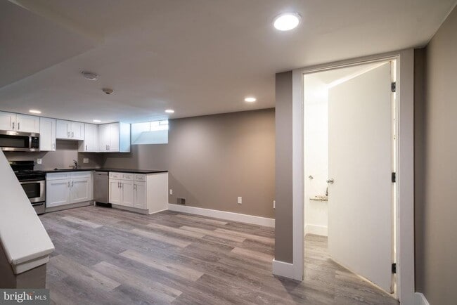 Foto del edificio - 2351 Christian St