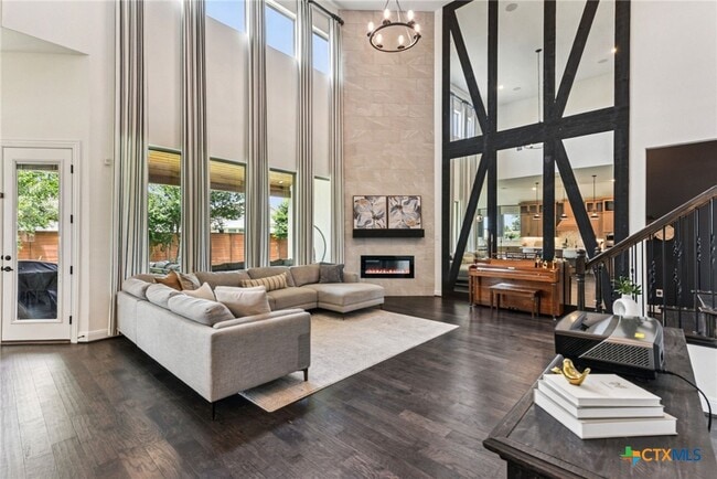 Foto del edificio - 1104 Scenic Dr