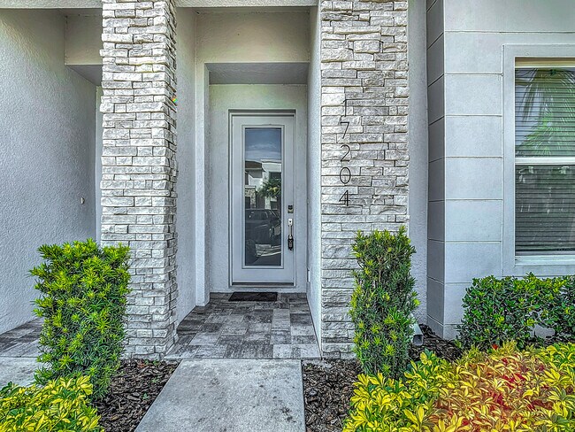 Building Photo - 17204 Blessing Dr