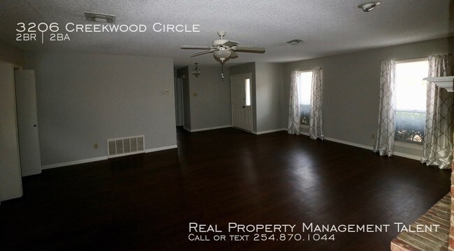 Building Photo - Charming home in the Lake Waco Area -