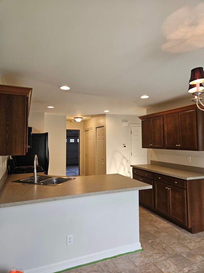 1267 Da Vinci Dr, Hampshire, IL 60140 Townhome Rentals in Hampshire