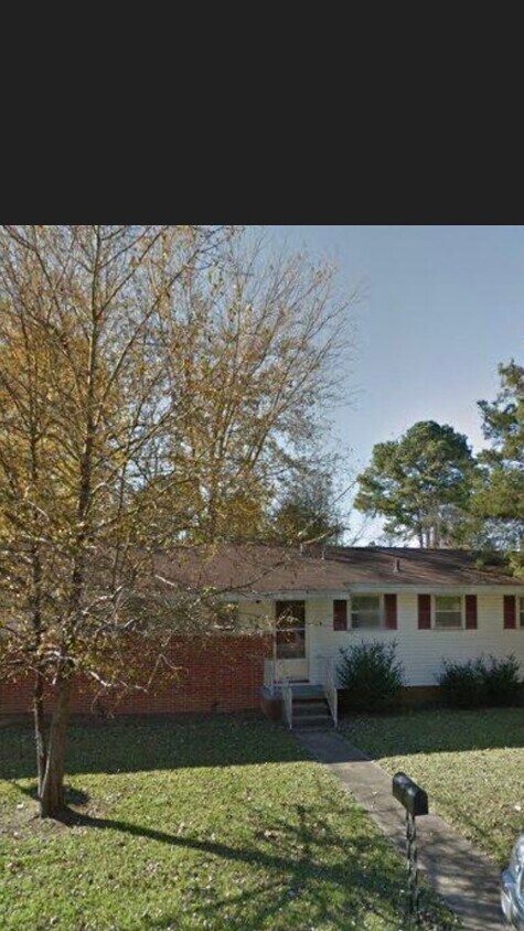 Primary Photo - 509 Augusta St