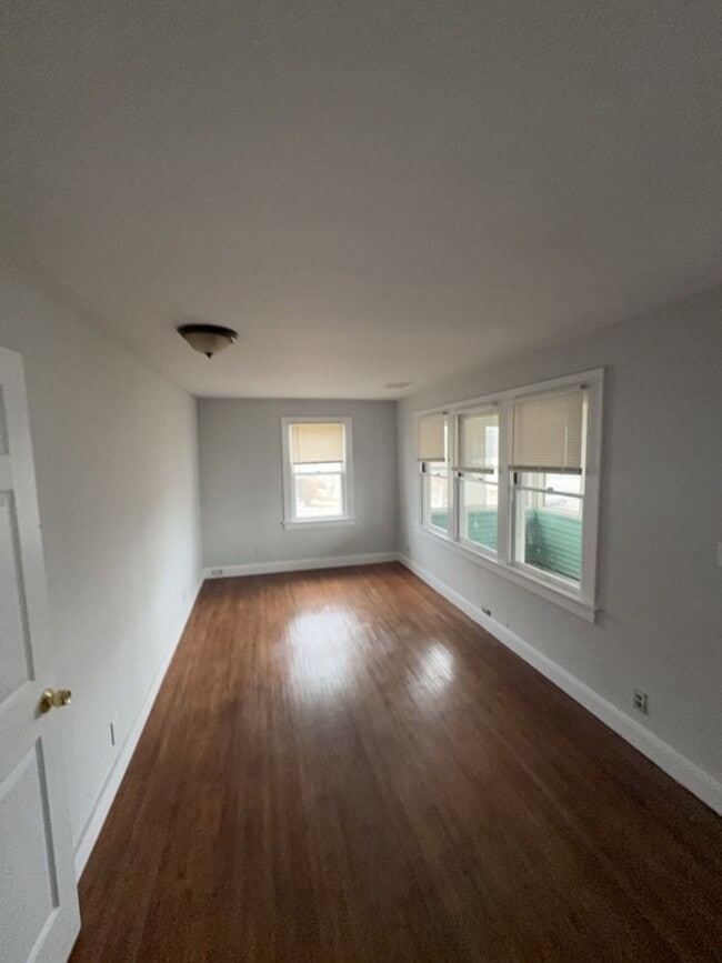 Foto del edificio - 960 W Delaware Ave