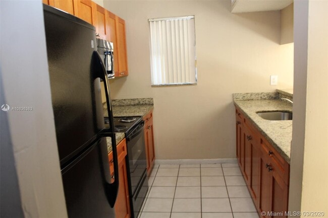 Building Photo - 550 NW 114th Ave  103 Sweetwater Fl 33172