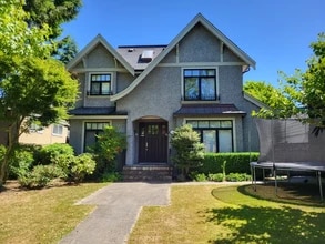 Building Photo - 4338 Townley St