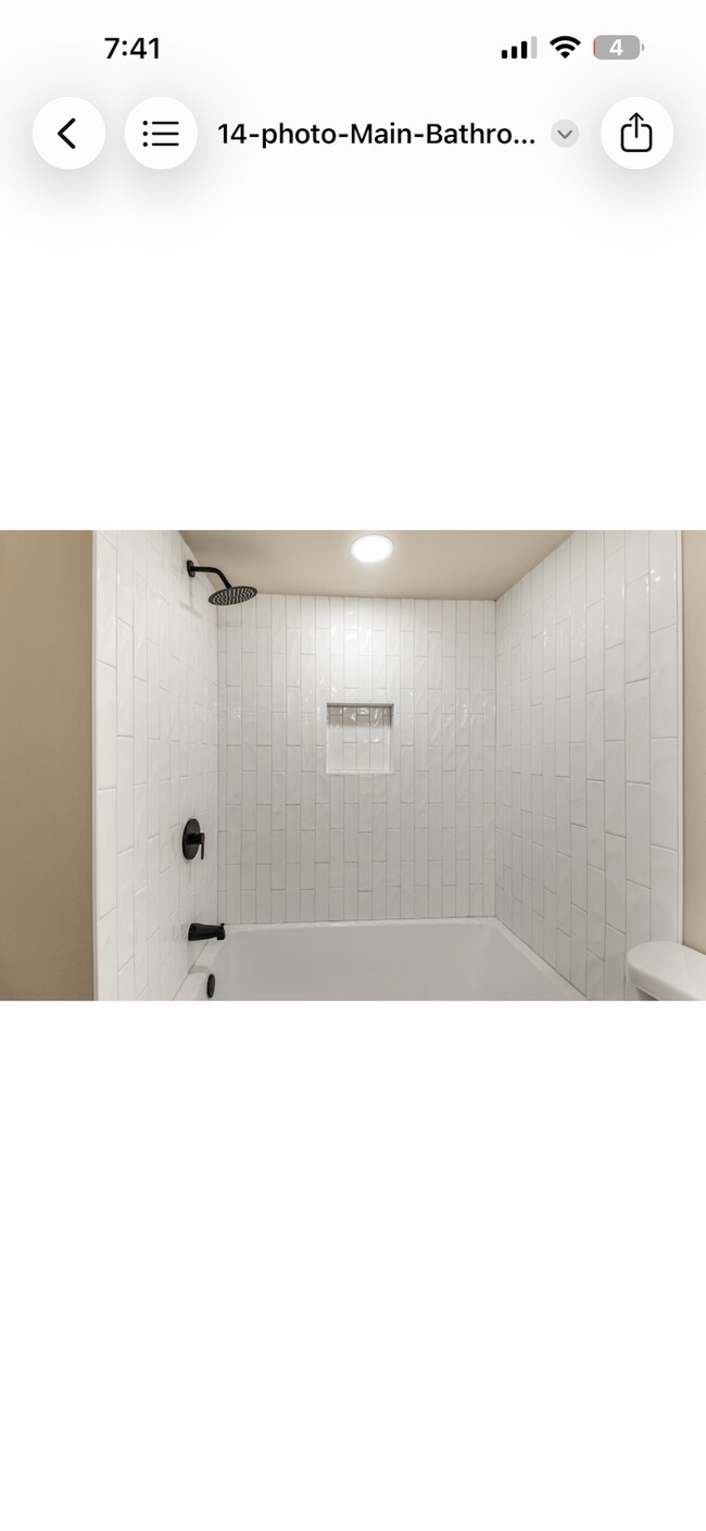 Building Photo - 1812 Sanford Dr