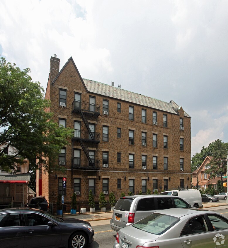Foto del edificio - 118-16 91st Ave