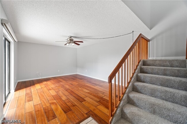 Foto del edificio - 5212 Cedarbend Dr