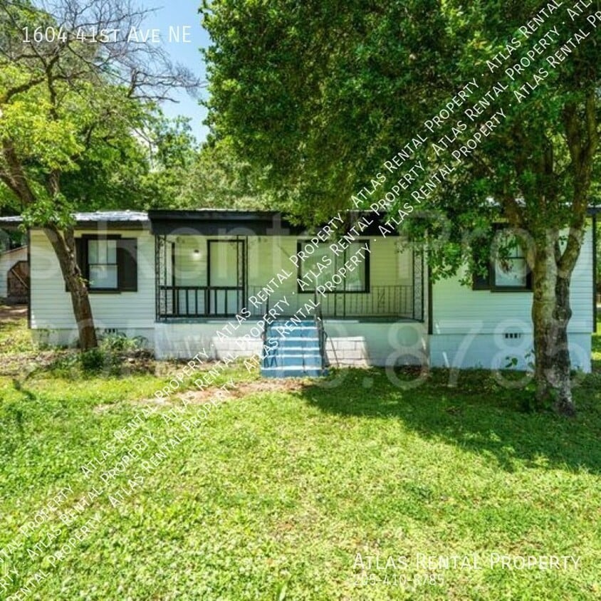 Photo - 1604 41st Ave NE-