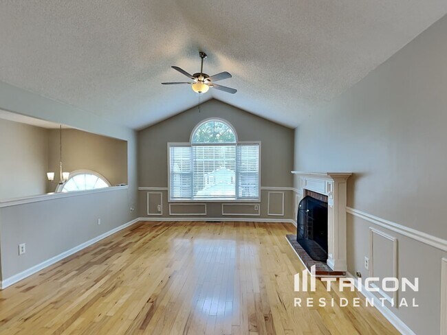 Foto del edificio - 5922 Graywood Cir SE