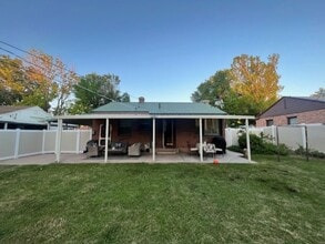Building Photo - 47 N 1050 W