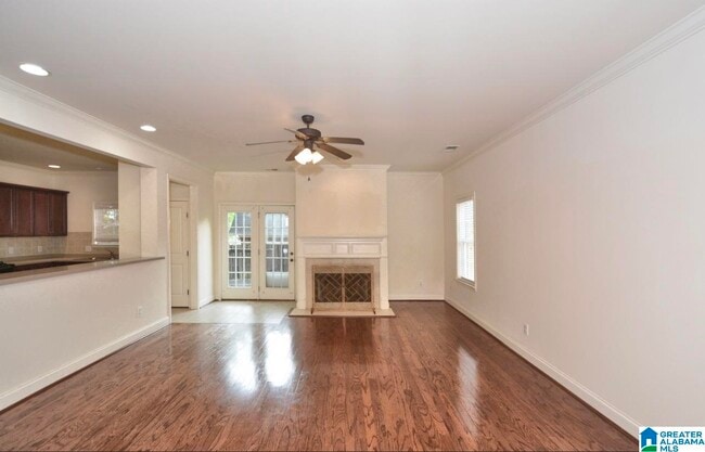 Building Photo - 107 Castlehill Dr