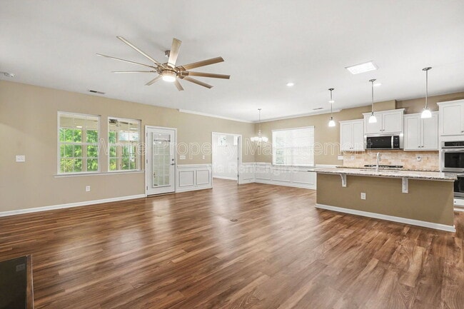 Building Photo - 8207 Asher Chase Trl