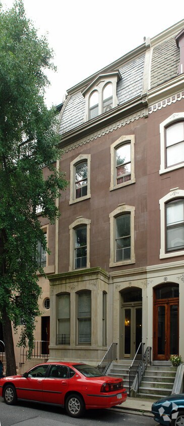 Primary Photo - 2212 Delancey Pl