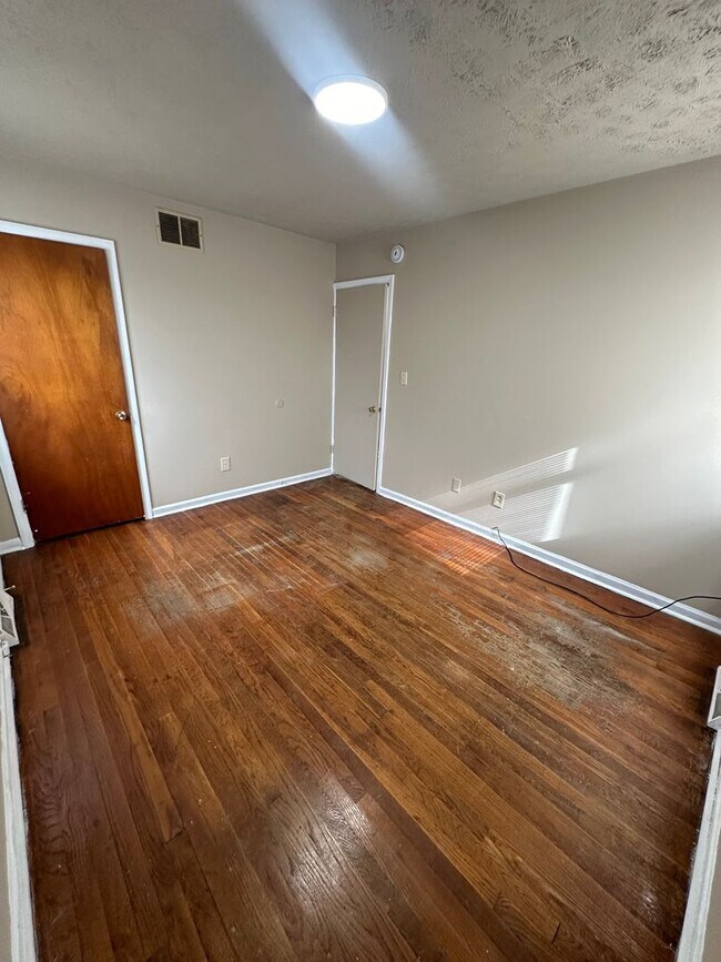 Foto del edificio - Ground Floor 2 bedroom Duplex - Winchester!
