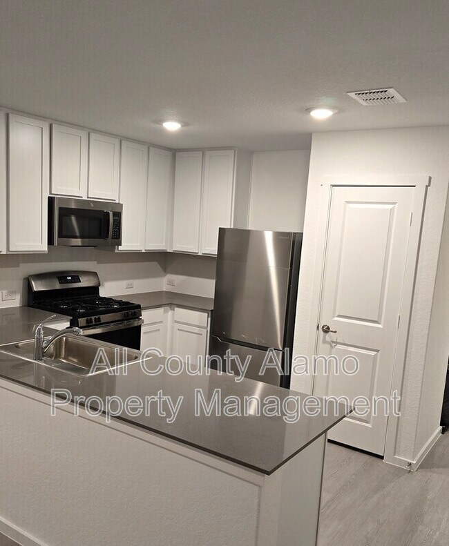 Foto del edificio - 1431 Mira Mill