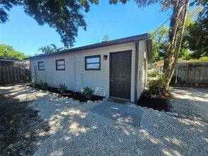 Building Photo - 2403 21st Ave W