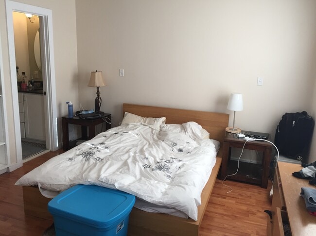 Bedroom 1 - 129 Greengate Court
