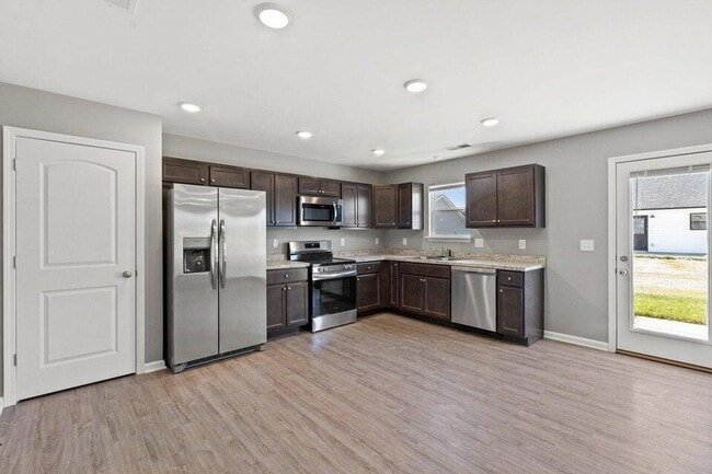 Building Photo - 8157 Driftwood Lp