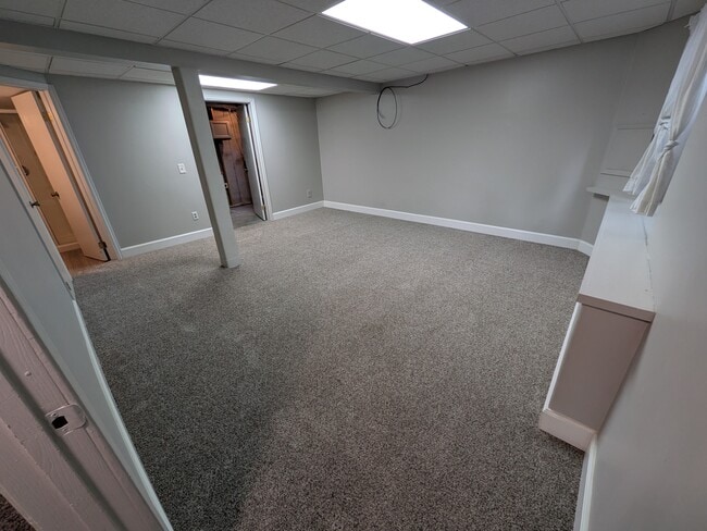 Finished basement - 664 Walden Ct