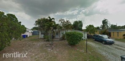 Foto principal - 4 br, 2 bath House - 6721 Scott St