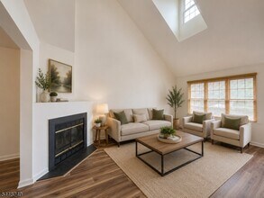 Building Photo - 200 Bamburgh Ct