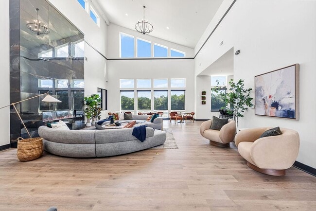 Building Photo - Blackwell Living