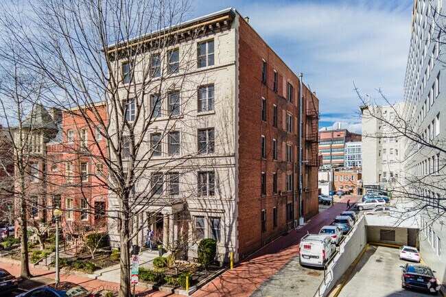 Building Photo - 2007 O St NW