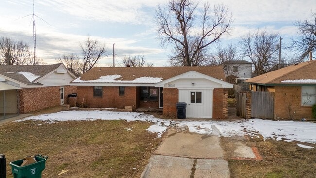 Photo - Gorgeous 4-bedroom! House