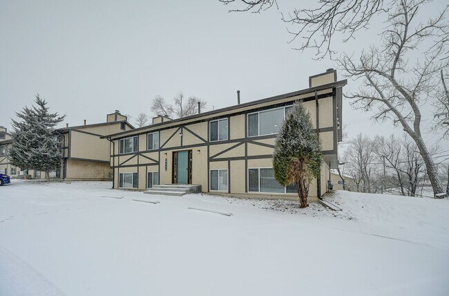Foto del edificio - 1495 Manitou Blvd