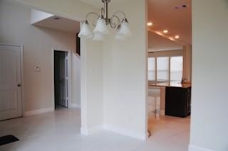 Foto del edificio - 25919 Aura Lake Ln