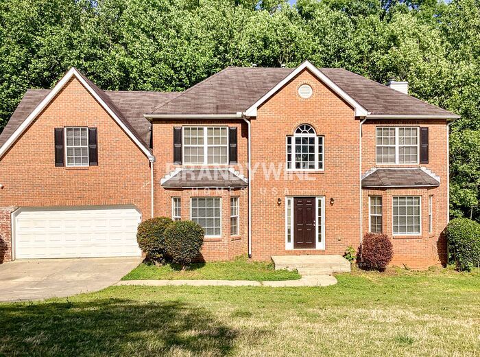 Primary Photo - Ideal and Homey 4BR! Apply today!
