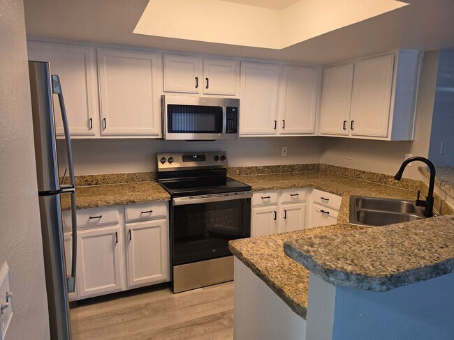 Foto del edificio - Charming 3 bed 2 bad located at Park 1
