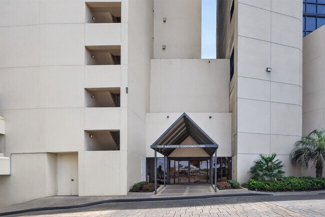 Foto del edificio - 5220 Seawall Blvd