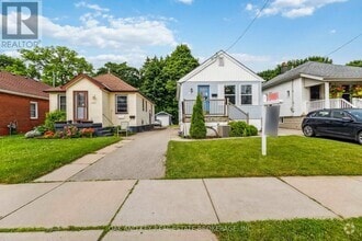 Building Photo - 487 Burbrook Pl